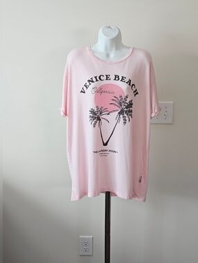 The Laundry Room Venice Beach Oversized Tee Pink Size Small Like New